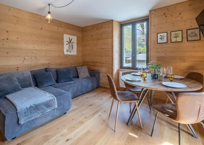 Newly Renovated With Mont Blanc View * Chamonix