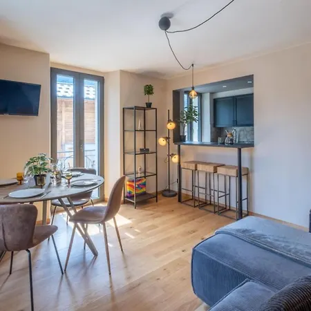 Apartment Newly Renovated With Mont Blanc View